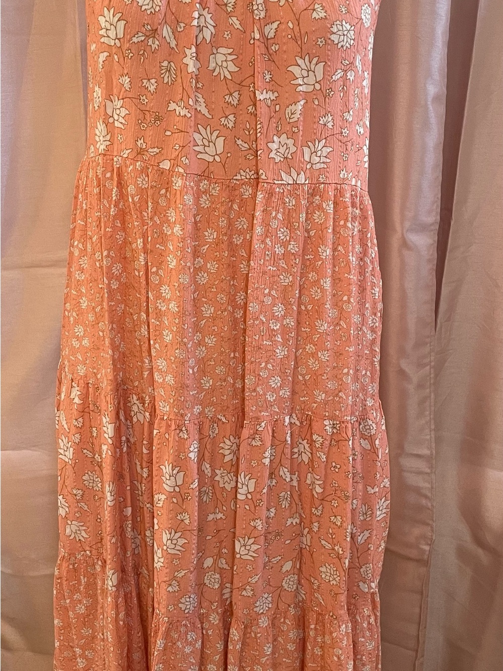 Universal Thread Peach and White Floral Sundress with Metallic Detail